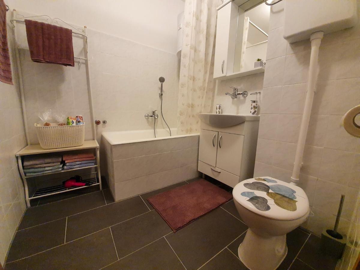 Apartman Ante Livno Bagian luar foto