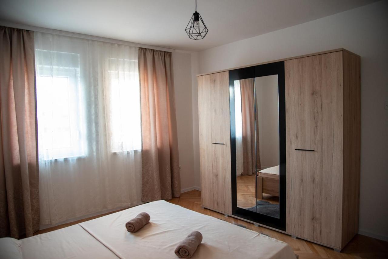 Apartman Ante Livno Bagian luar foto